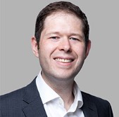 Cr Edward McDougall (Mayor)